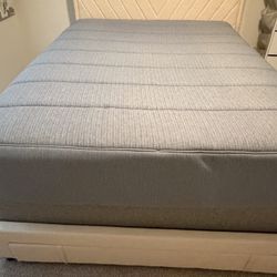 Queen Size Bed Set