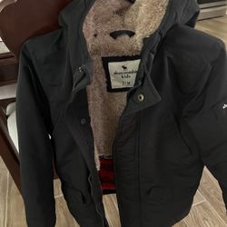 2 Abercrombie 1 Northface For boys And girls Sizes are9/10 
