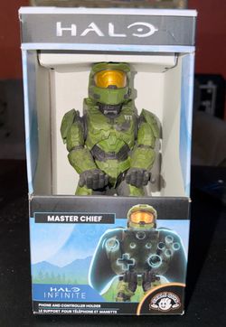 Halo Infinite phone and controller holder