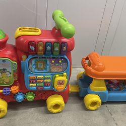 VTech Sit-To-Stand Ultimate Alphabet Train