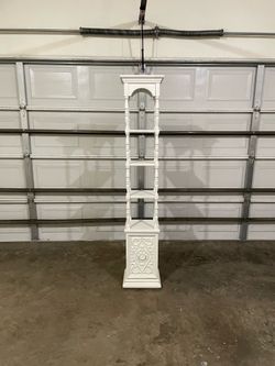 Tall decor with cabinet