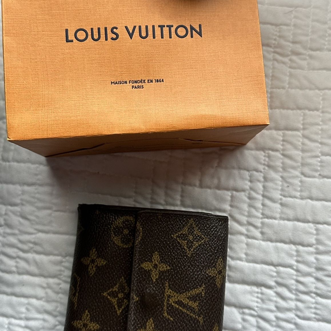 Louis Vuitton Vintage LV Monogram Elise Wallet