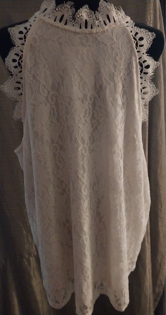 Brand New With The Tag Plus Size 1X Lace Tunic Top