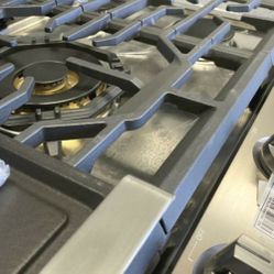 Samsung 30in / 36in Cooktops Gas Open Box up to 50% off MSRP