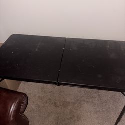 Black Foldable Table