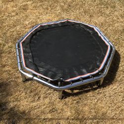 Trampoline 42” in diameter