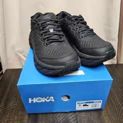 Hoka Womens Bondi Slip Resistant Size 9