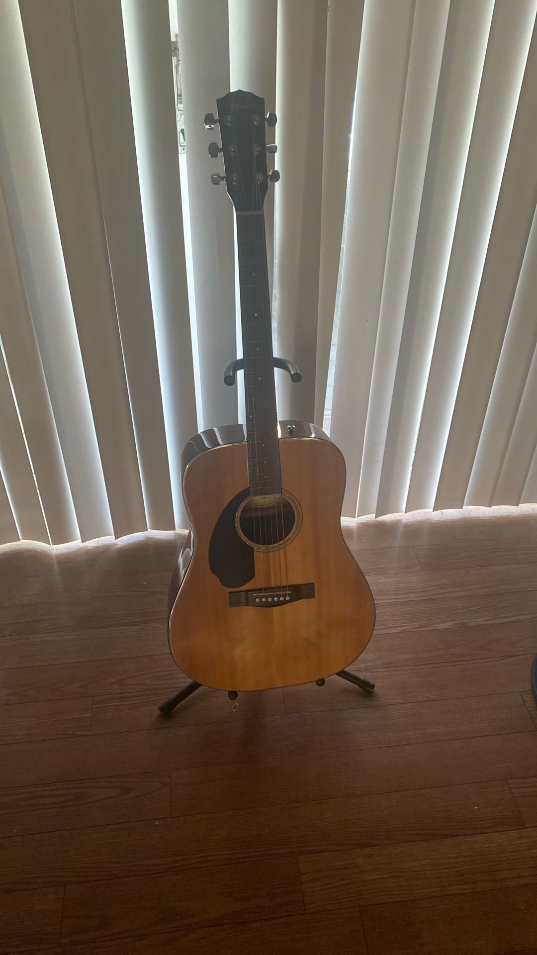 Fender Left Hand Guitar Model CD-60S LH