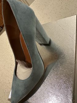 Zapatos con tacón elegante
