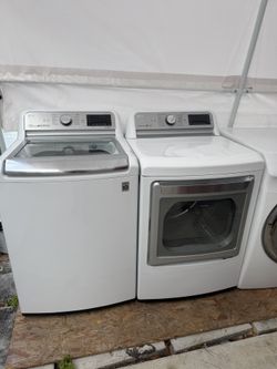 LG laundry Washer And Dryer 