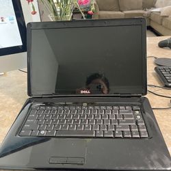 Dell Laptop In Perfect Condition 
