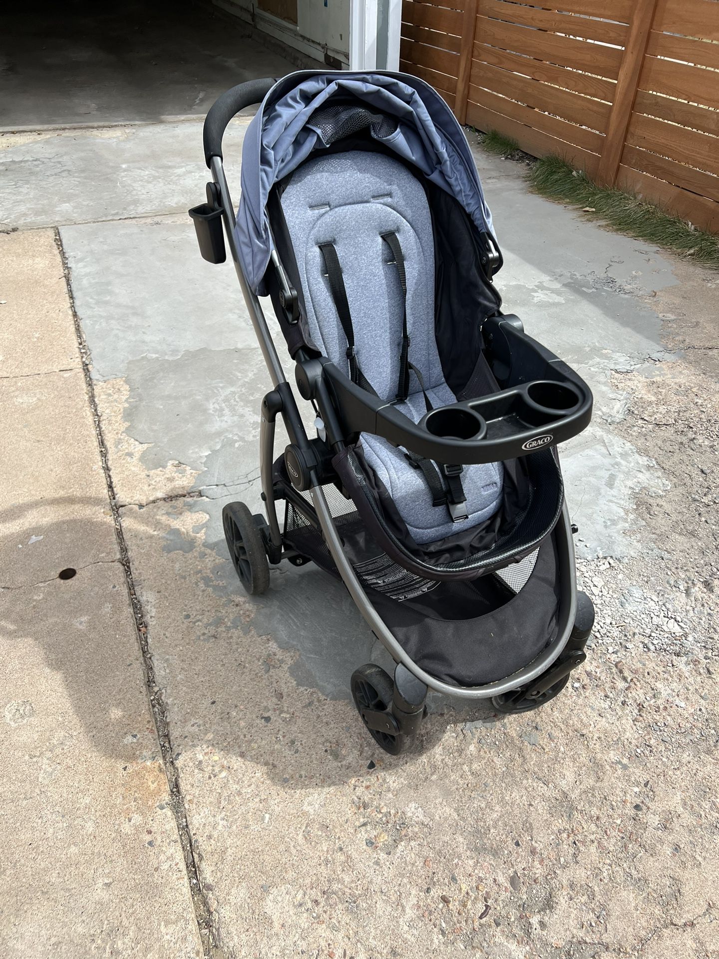 Graco Modes Pramette Stroller And Car Seat Combo