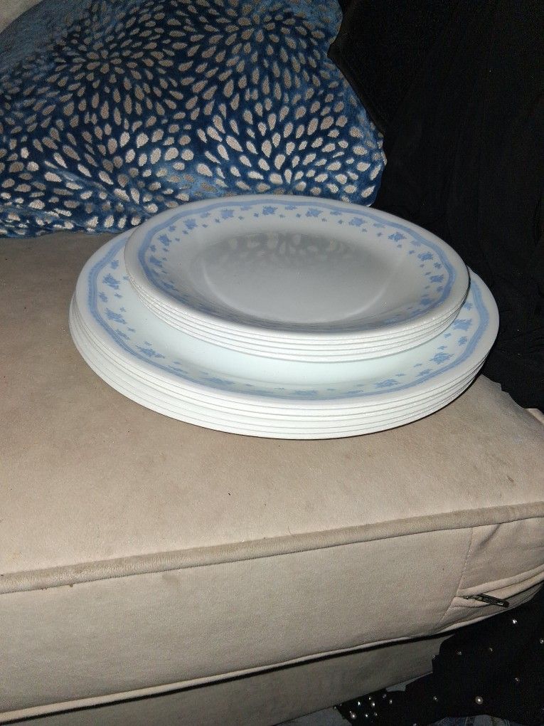 Plates 5 Nedium 5 Large Very Liggt Weight