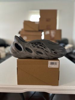Yeezy Foam Size 12