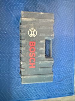 Bosch Bulldog Xtreme Rotary Hammer Drill w/ Hard Case – Corded