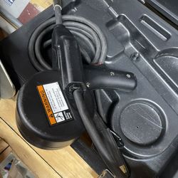 Lincoln Electric Magnum PRO 100SG Spool Gun. This spool gun