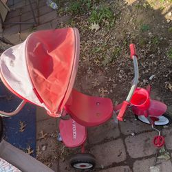Radio Flyer Toddler Bike 