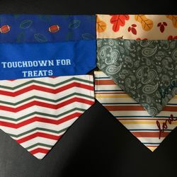 Dog Bandannas :Size Small