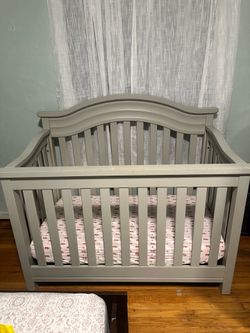 Baby crib MOST GO!!!