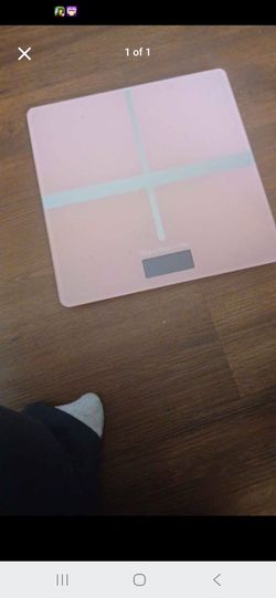 Pink scales