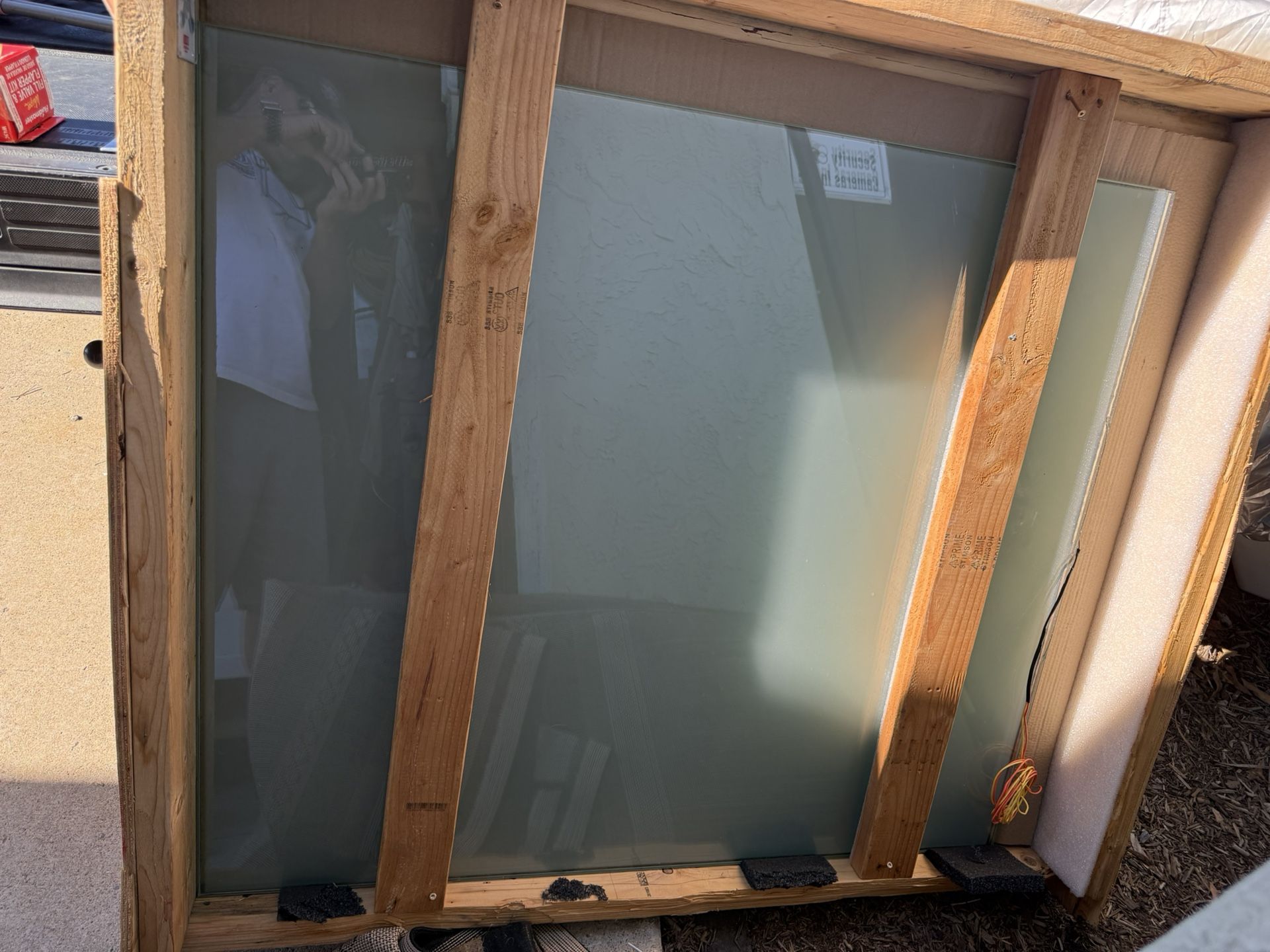 Smart Glass / E-Glass