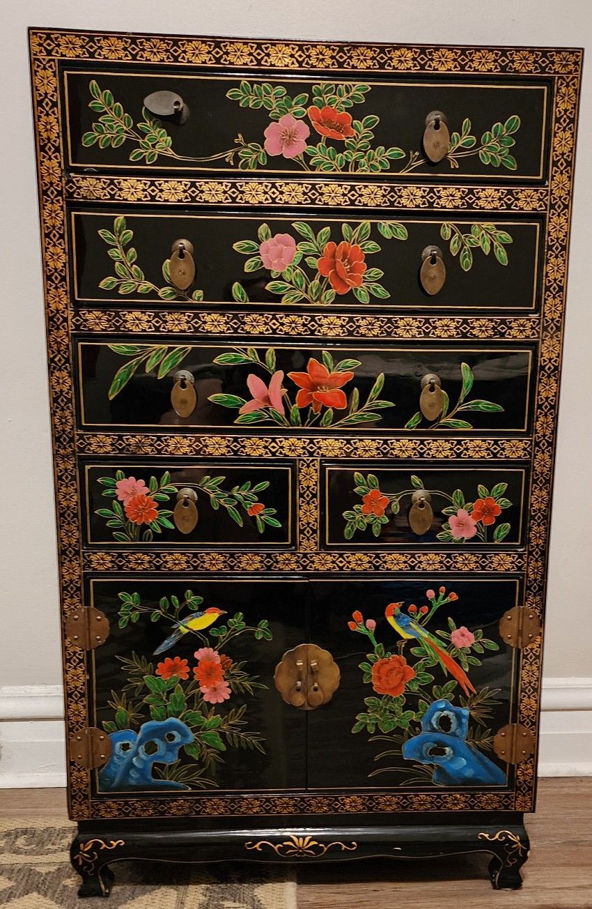 Oriental Lacquer Chinoiserie Dresser