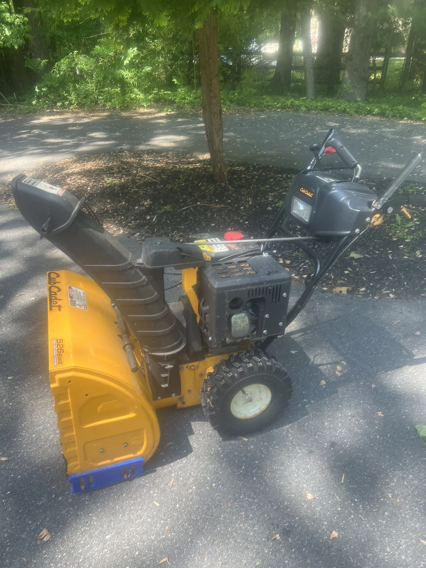 Cub Cadet 526 SWE 277cc OHV Snow Blower for Sale in Owings Mills, MD