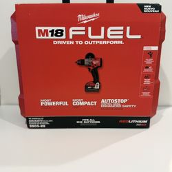 Milwaukee - 2903-22 - FUEL 18V Drill/Driver Kit - CHARGER + 2 BATTERIES