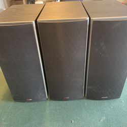 Polk Audio Model 40 Bookshelf Speakers 