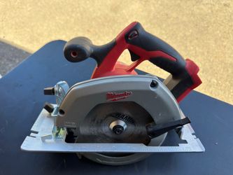 Milwaukee Circular Saw