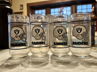 Raider Vintage Cups