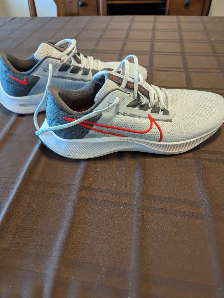 Nike Men's Shoes 