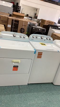Washer and dryer electric top load whirlpool white
