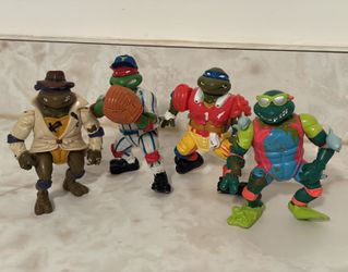 Lot of 4 Vintage TMNT Teenage Mutant Ninja Turtles 1992 Action Figures Toys