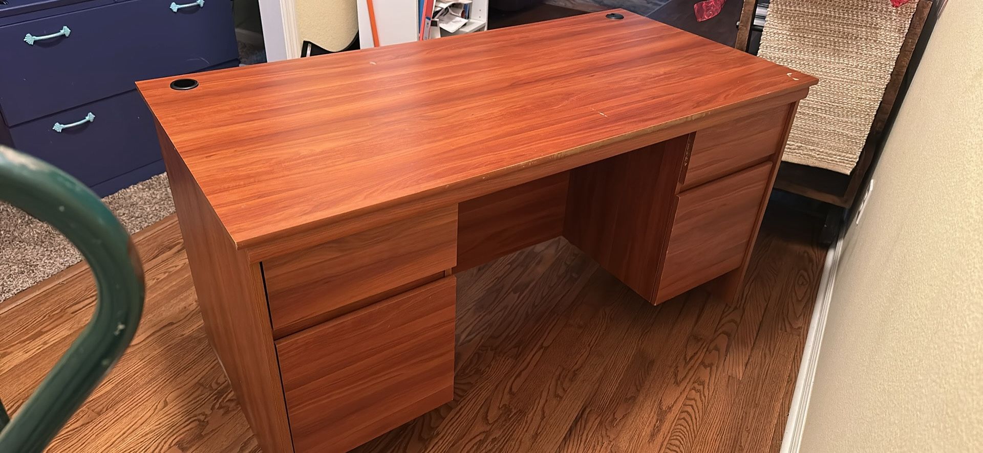 Office Desk