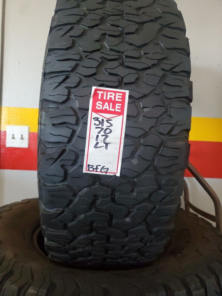 315/75/17 AT BFGoodrich Tire Set