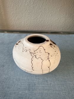 Studio Art Pottery Matte Horsehair Raku Vase Jar Signed DR RR 4.5” x 3”⁠