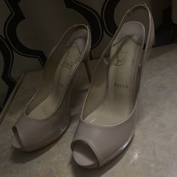 Christian Louboutin Beige Heels