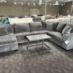 Grey Sectional Couch New 