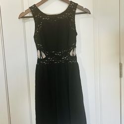 Beautiful sweet storm black and nude dress