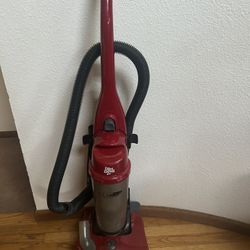 Dirt Devil Vacuum 