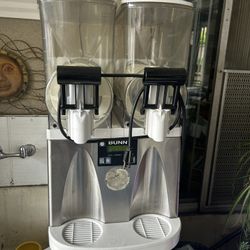 Industrial slushy machine