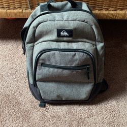 Quicksilver Back Pack (Broken Front Zipper)