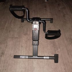 versatile Vaunn Medical Folding Pedal Exerciser!