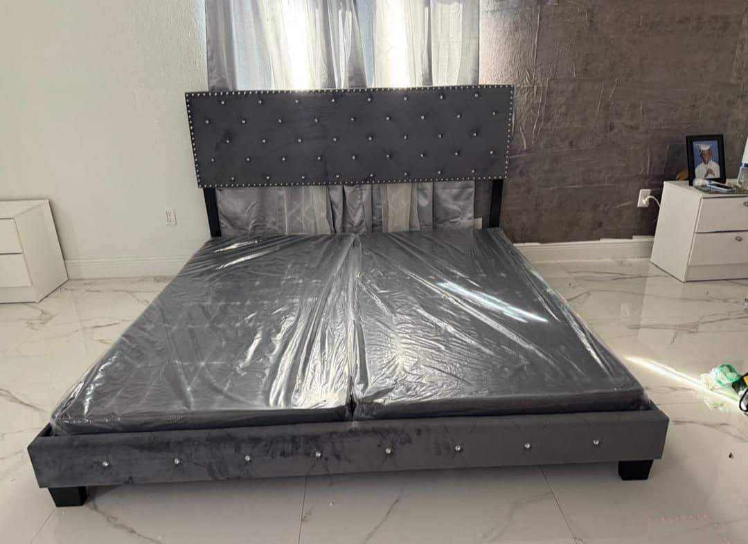 New BED FRAME WITH BOX SPRING SET INCLUDED GRAY BED FRAME IN BOX 3PCS 
