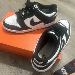 Nike panda dunks
