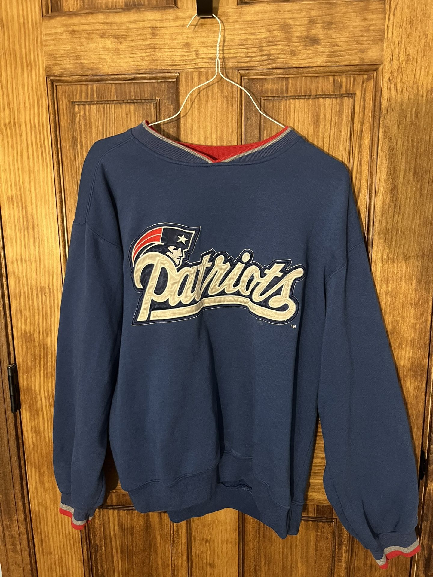 New England Patriots: 1990's Embroidered Wordmark Spellout Starter Sweat Medium