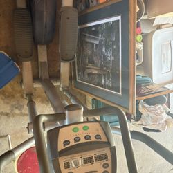 Elliptical Machine. Tunturi Over 1000 New. Works Great