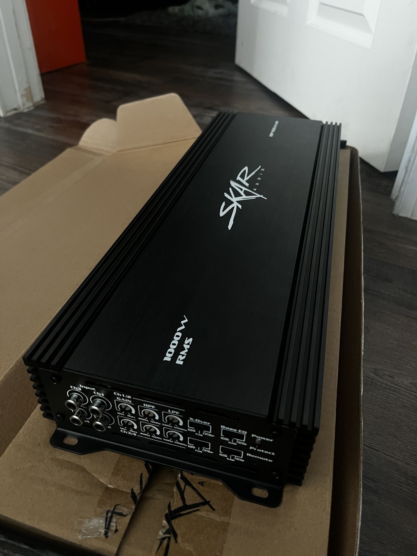 Skar RP-150.4 4-Channel Amplifier