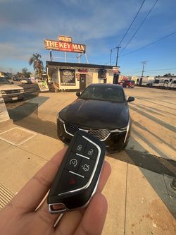 Llaves de autos / car keys and remotes